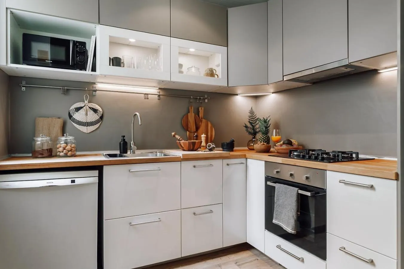 Kalo - 1 Bedroom And Office In Eixample Esquerra Barselona Daire