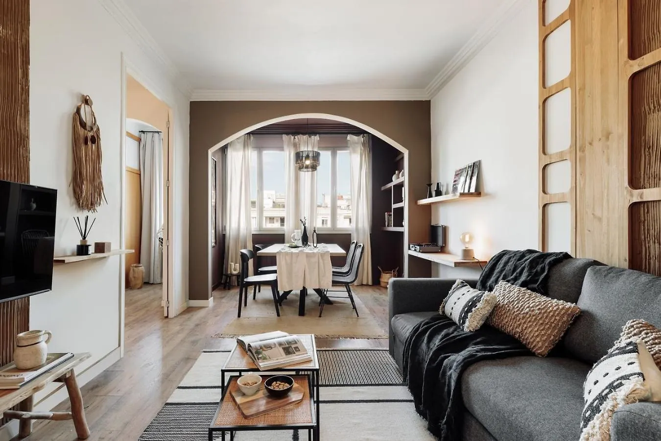 Kalo - 1 Bedroom And Office In Eixample Esquerra Barselona